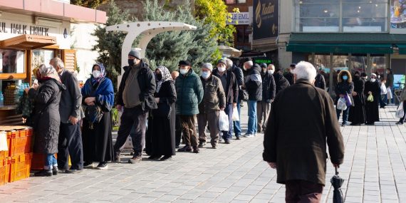 leipäjono Turkissa.